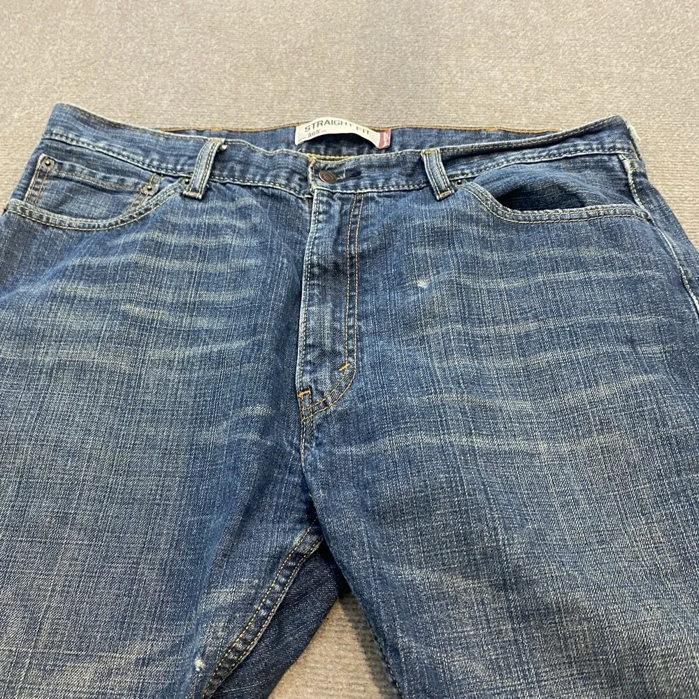 vtg Levis 505 Jeans Mens Fits 40x30 Straight Distressed‎ Denim 90's y2k Faded